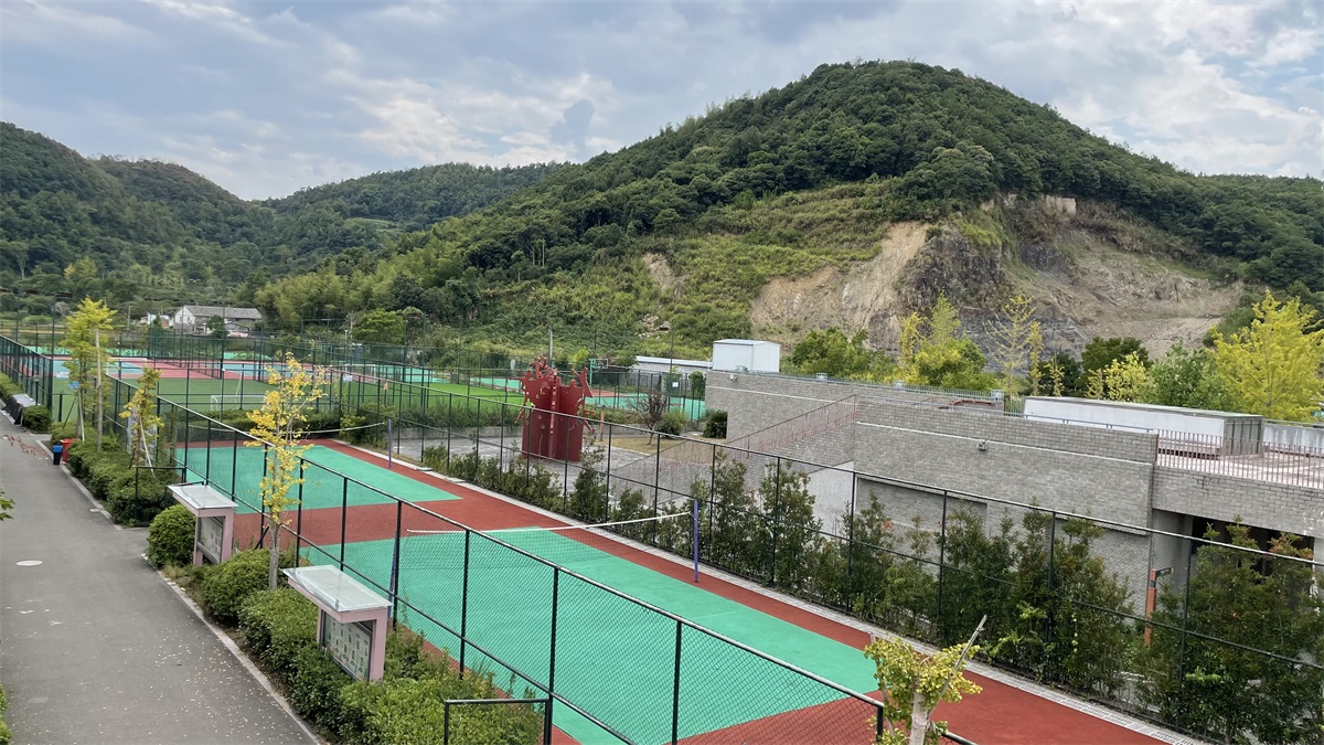 1664242804151600.jpg 運(yùn)動場 (2).jpg